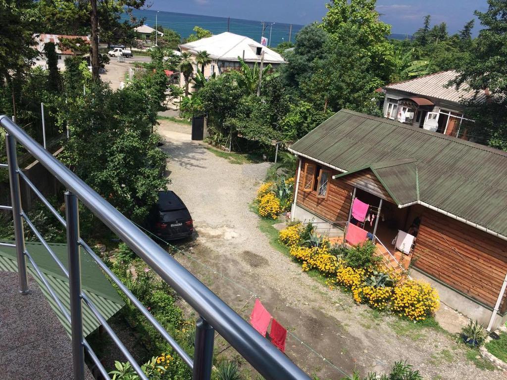 Wooden Cottage Makhinjauri Exterior foto